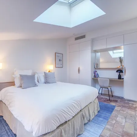 Apartment Victor Hugo By Odomo Avignon
